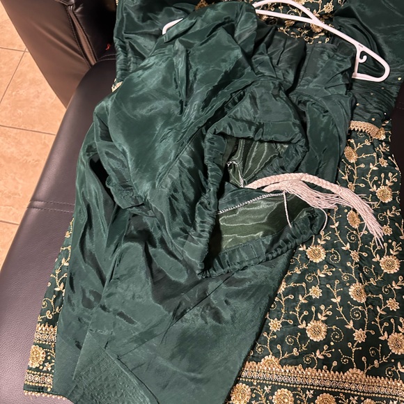 Punjabi suit 😊 - Picture 3 of 6